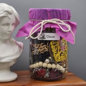 Jewelry Lot Jar "Oscar"